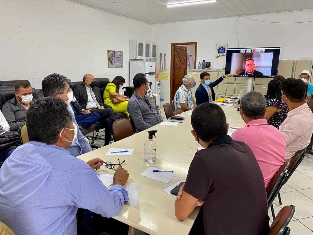 Camacã: Prefeito Paulo do Gás participa de Live Conferência sobre Prospecção de Políticas Públicas e Aumento de Receitas Próprias